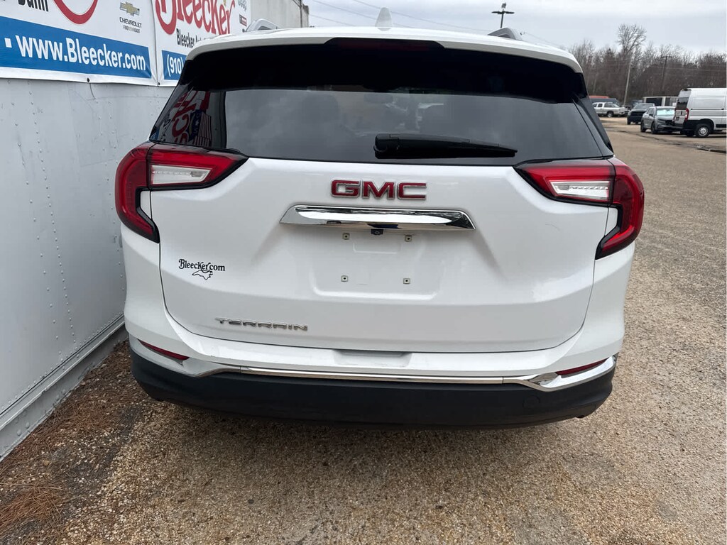 Certified 2024 GMC Terrain SLT SUV