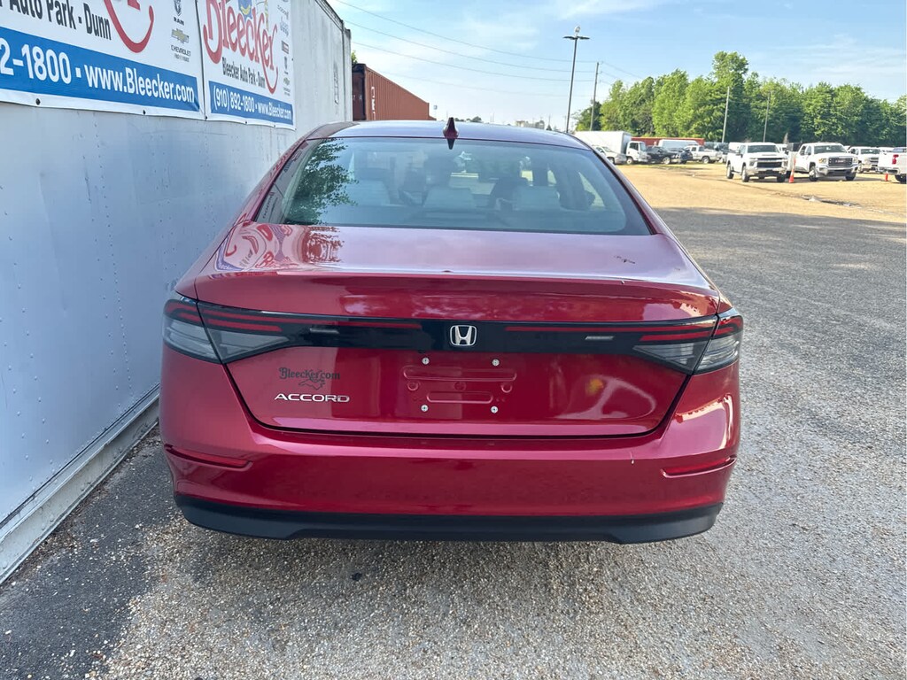 Used 2024 Honda Accord EX Sedan