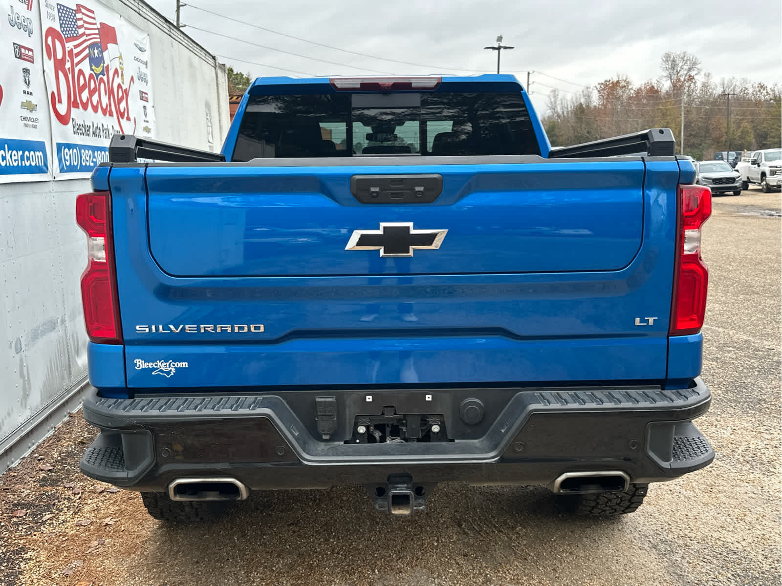 2024 Chevrolet Silverado 1500 LT Trail Boss photo 3