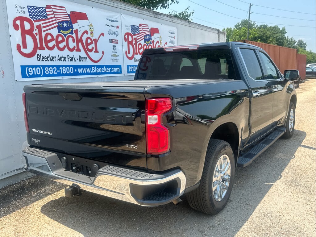 Used 2020 Chevrolet Silverado 1500 LTZ 4WD Crew Cab 147 Truck Crew Cab