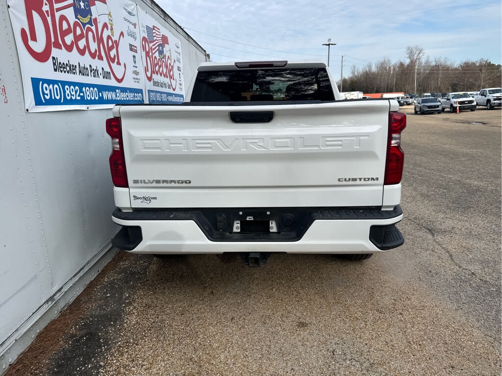 Used 2024 Chevrolet Silverado 1500 Custom 2WD Crew Cab 147 Truck Crew Cab