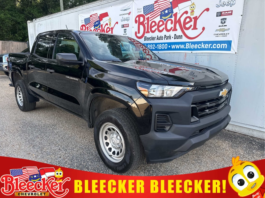 Used 2023 Chevrolet Colorado 2WD Work Truck Crew Cab Truck Crew Cab