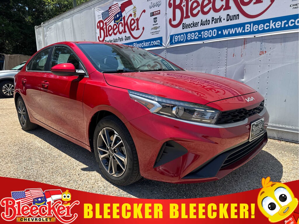 Used 2023 Kia Forte LXS Sedan