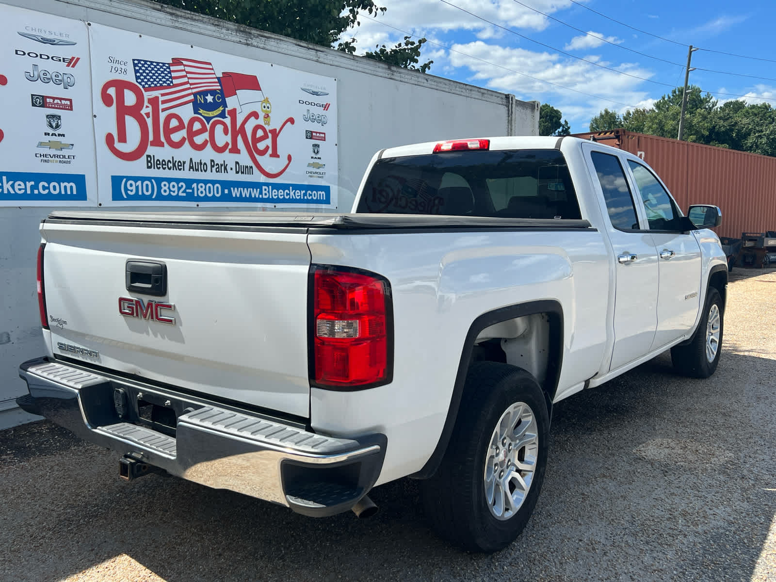 2017 Gmc Sierra 1500 Base photo 3