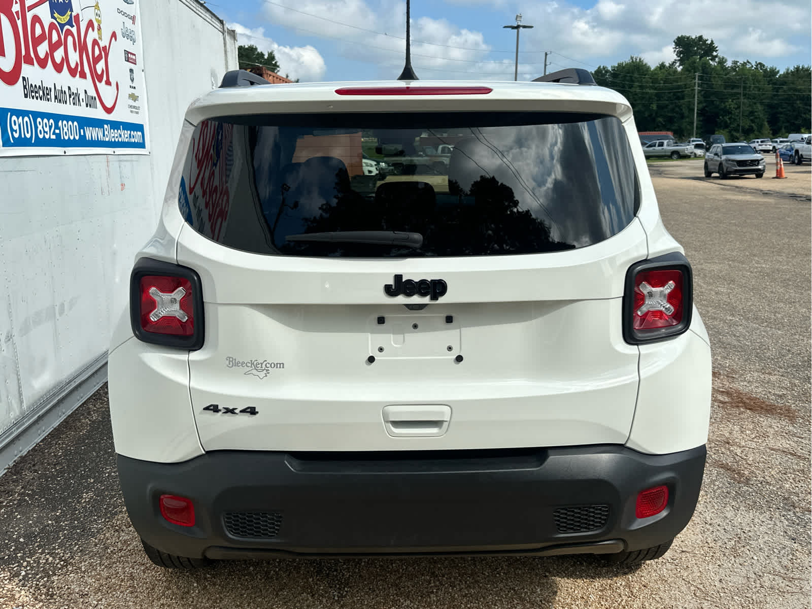 2023 Jeep Renegade Latitude Upland photo 4