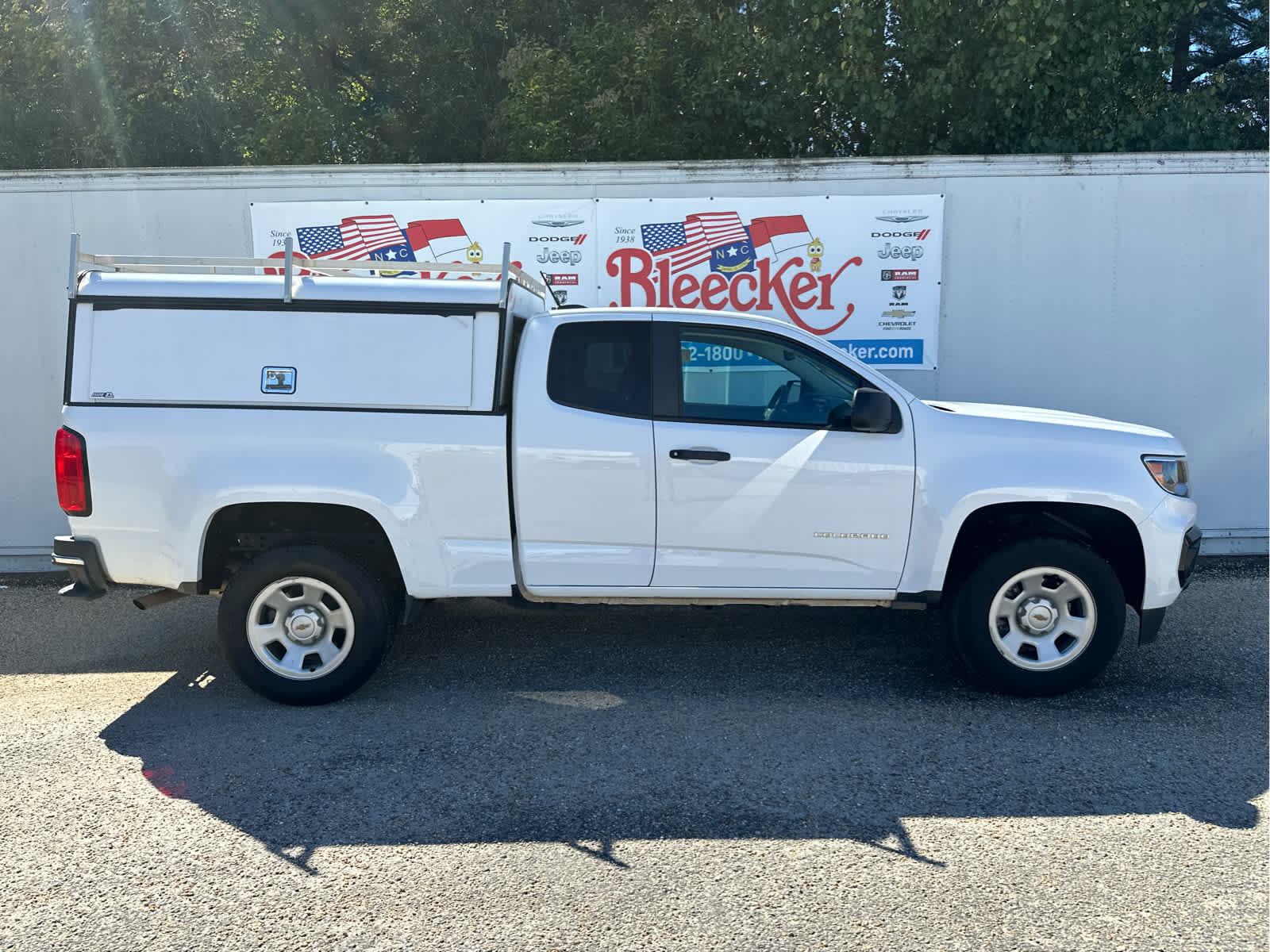 2022 Chevrolet Colorado Work Truck photo 2