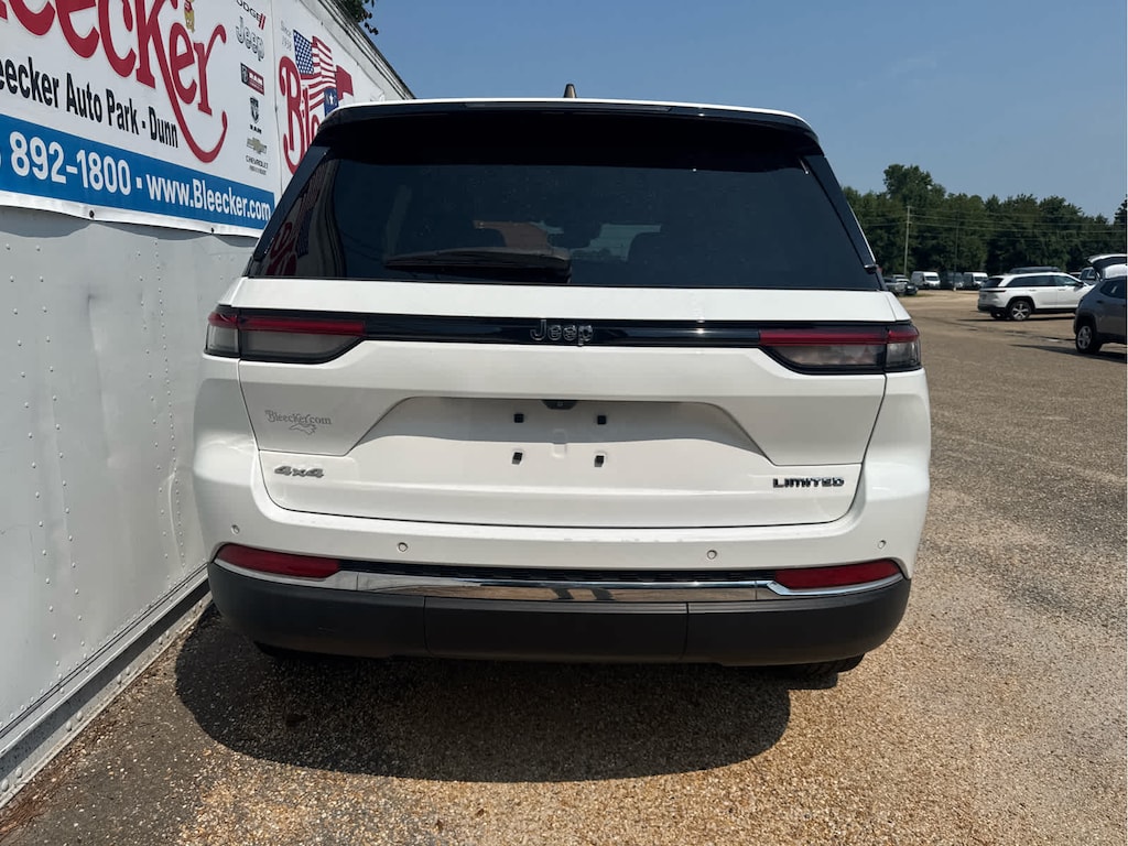 Used 2023 Jeep Grand Cherokee Limited SUV
