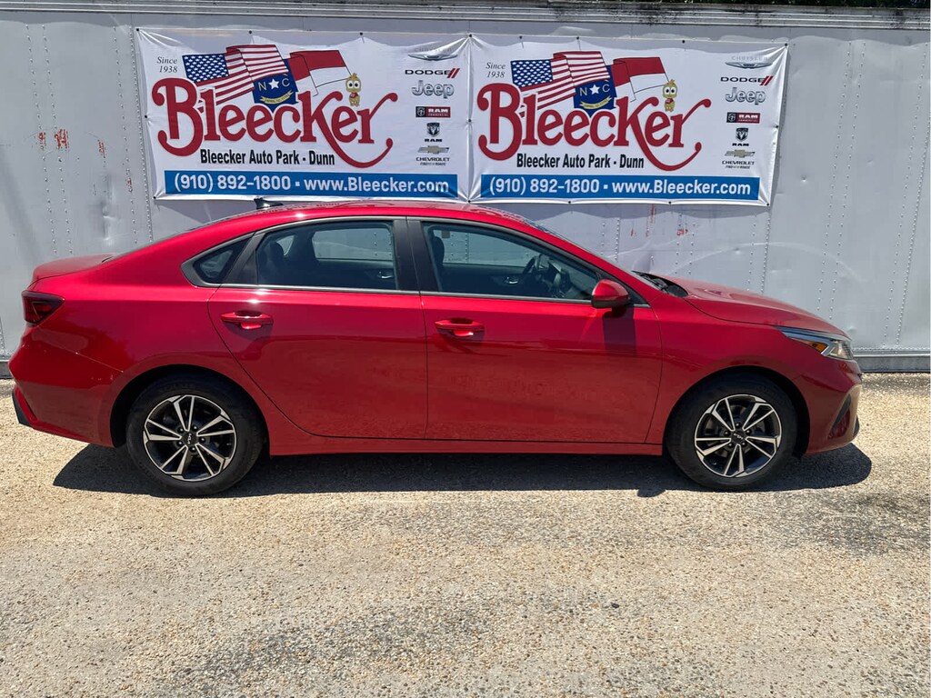 Used 2023 Kia Forte LXS Sedan