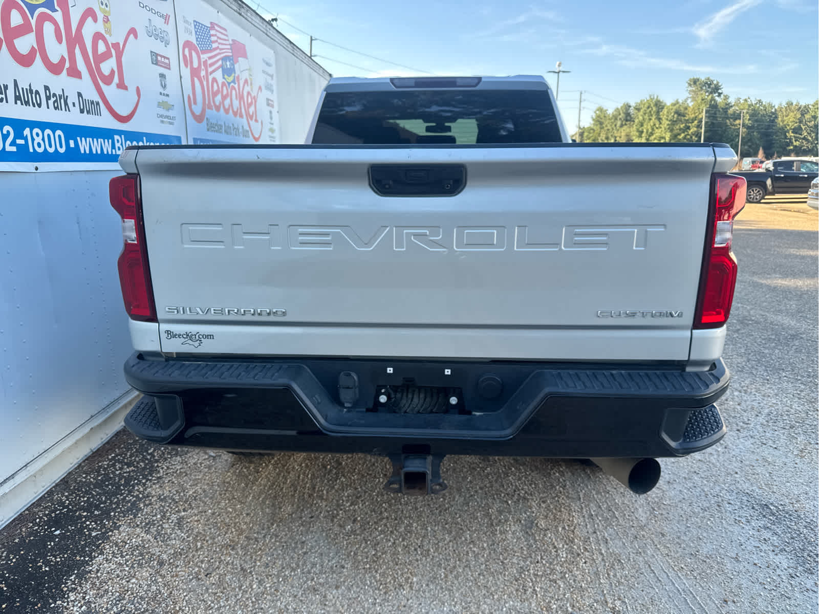 2021 Chevrolet Silverado 2500HD Custom photo 4
