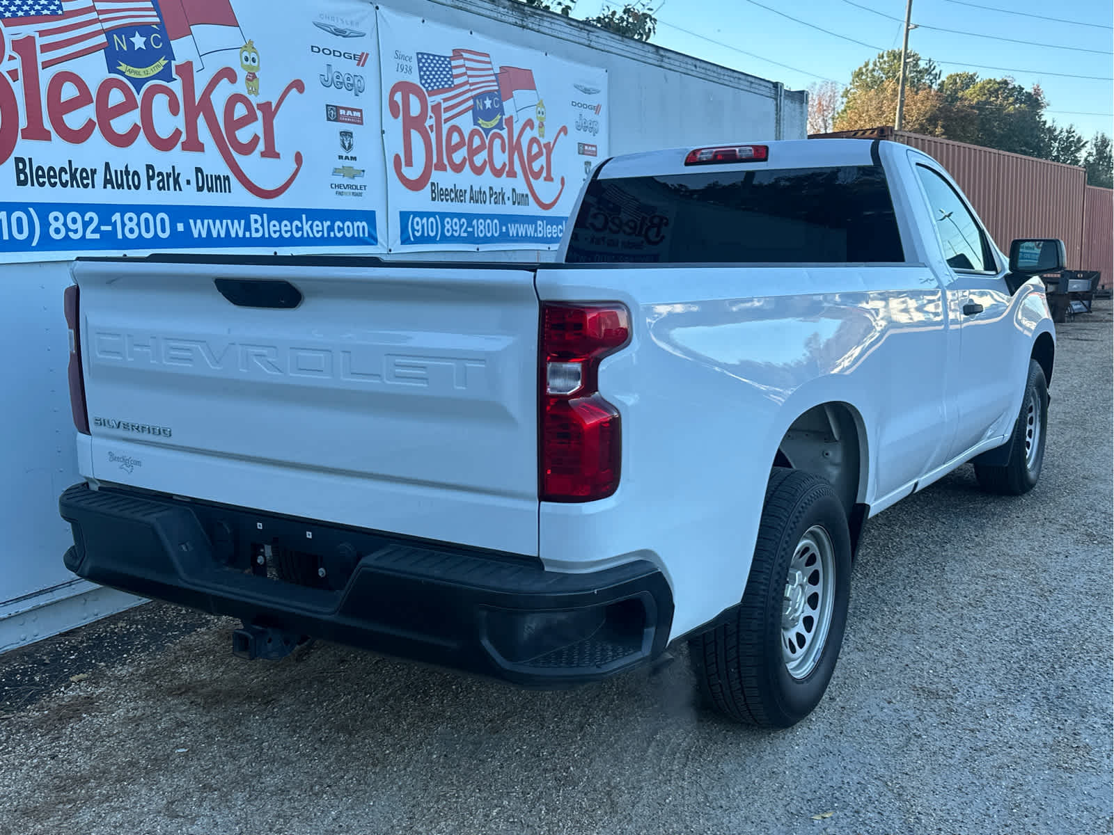 2022 Chevrolet Silverado 1500 Work Truck photo 3