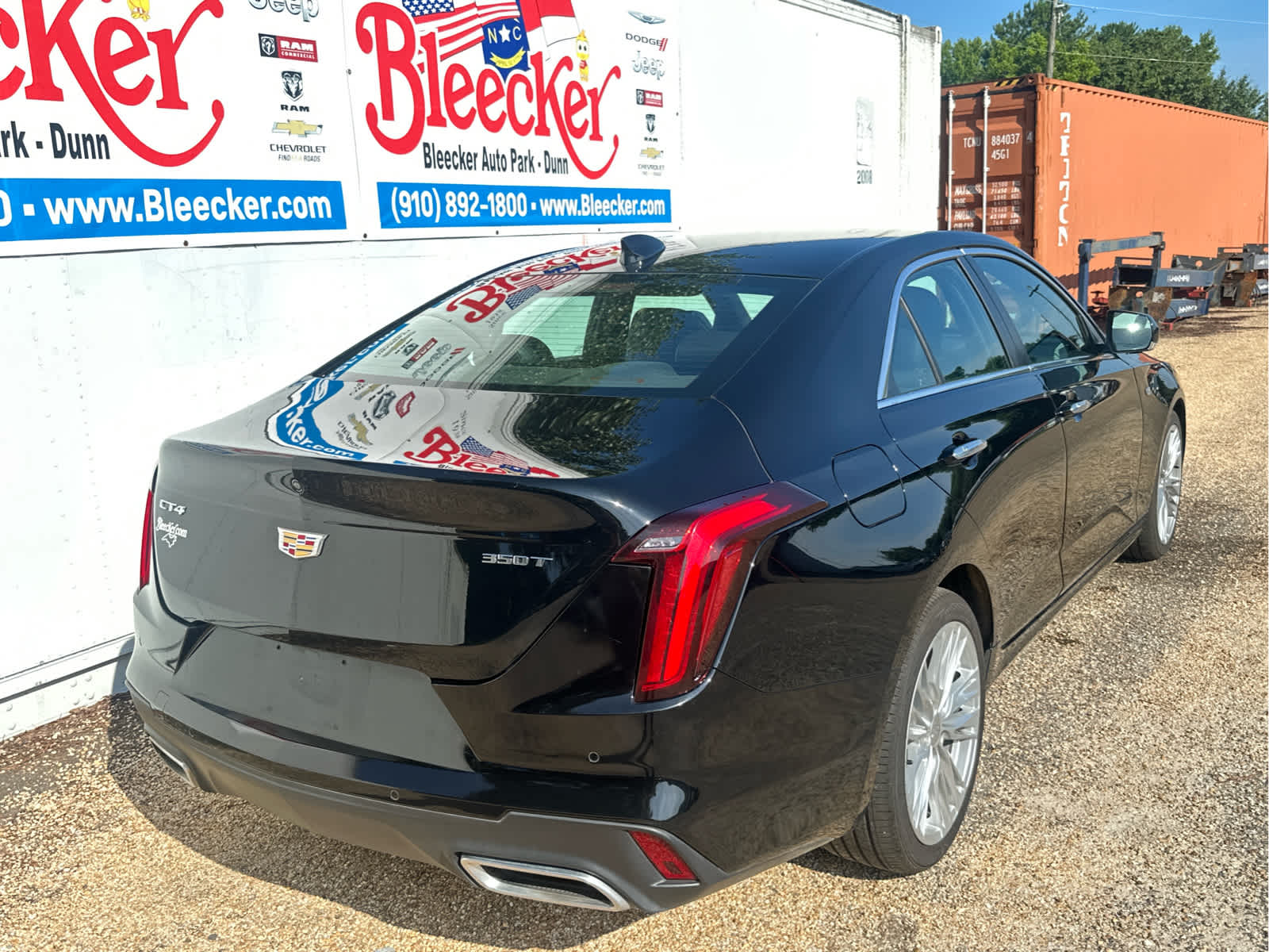 2023 Cadillac CT4 Premium Luxury photo 3