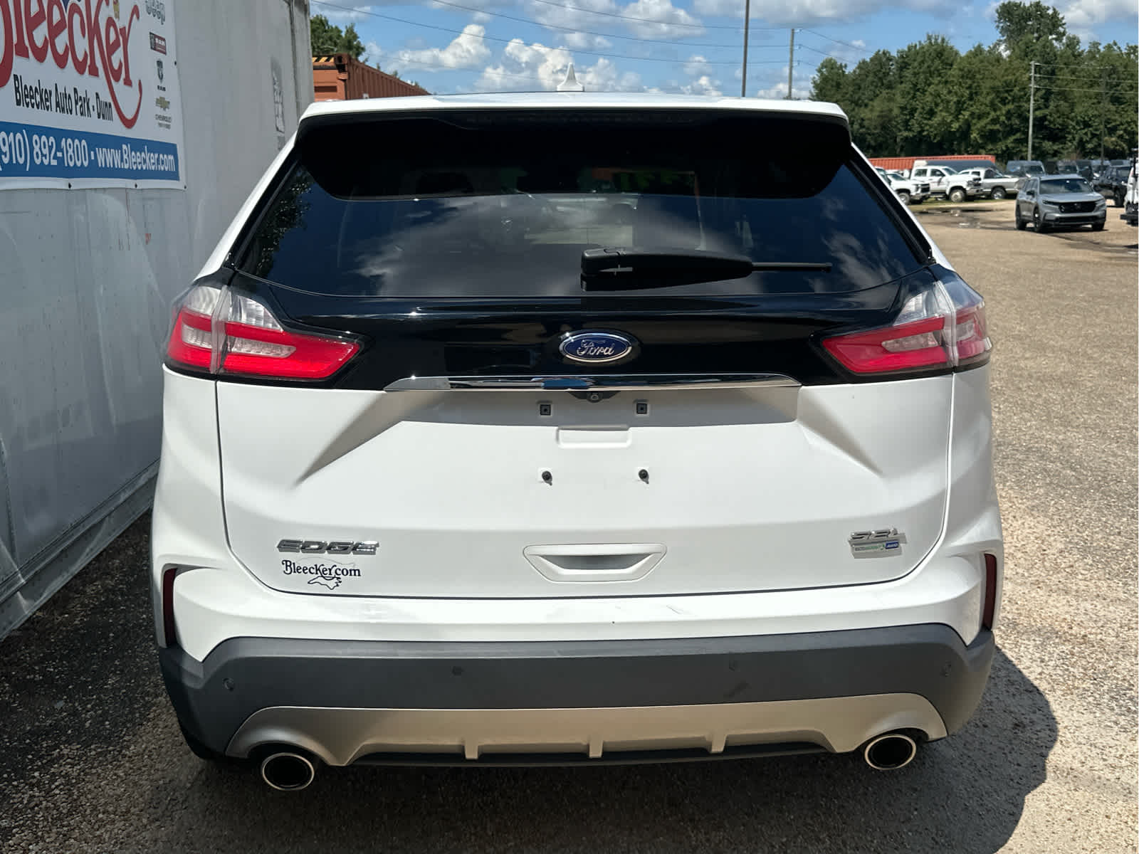 2020 Ford Edge SEL photo 3