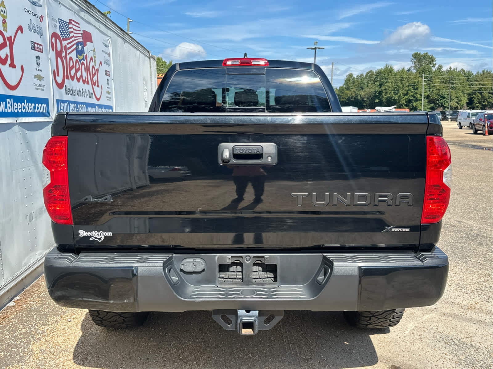 2021 Toyota Tundra SR5 Double Cab photo 4
