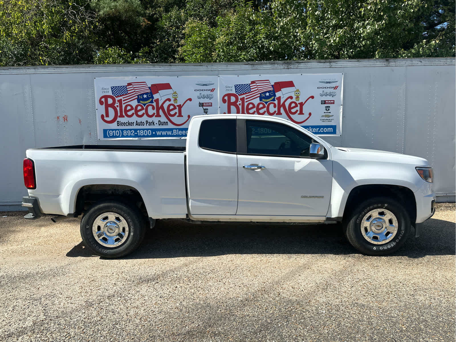 2020 Chevrolet Colorado Work Truck photo 2