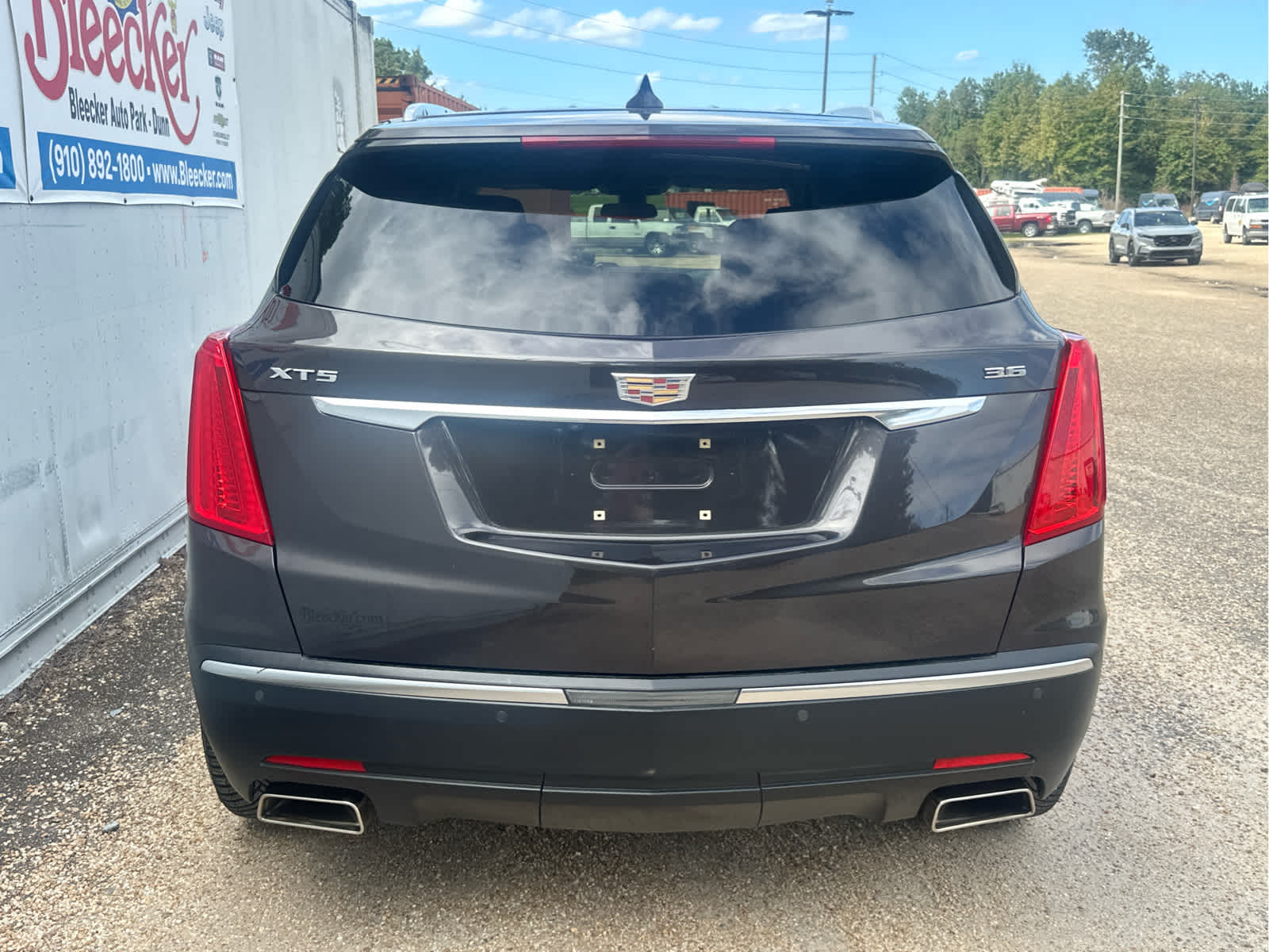 2018 Cadillac XT5 Premium Luxury photo 3