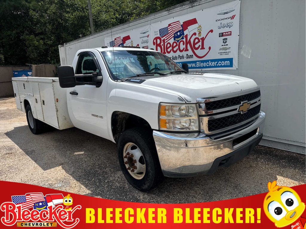 Used 2013 Chevrolet Silverado 3500HD Work Truck 2WD Reg Cab 162 WB, 84.3 CA Truck Regular Cab