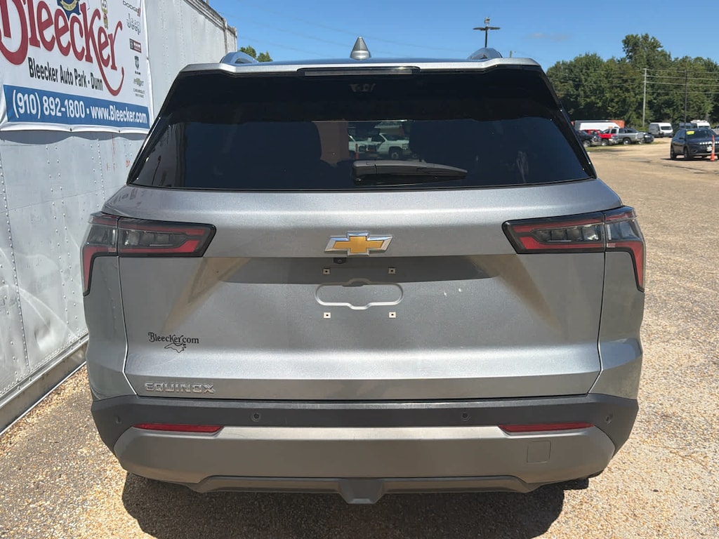 Used 2025 Chevrolet Equinox FWD LT SUV