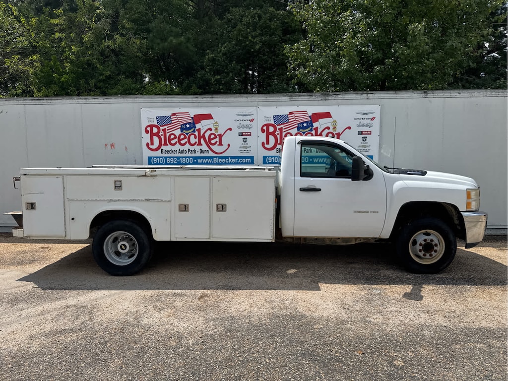 Used 2013 Chevrolet Silverado 3500HD Work Truck 2WD Reg Cab 162 WB, 84.3 CA Truck Regular Cab