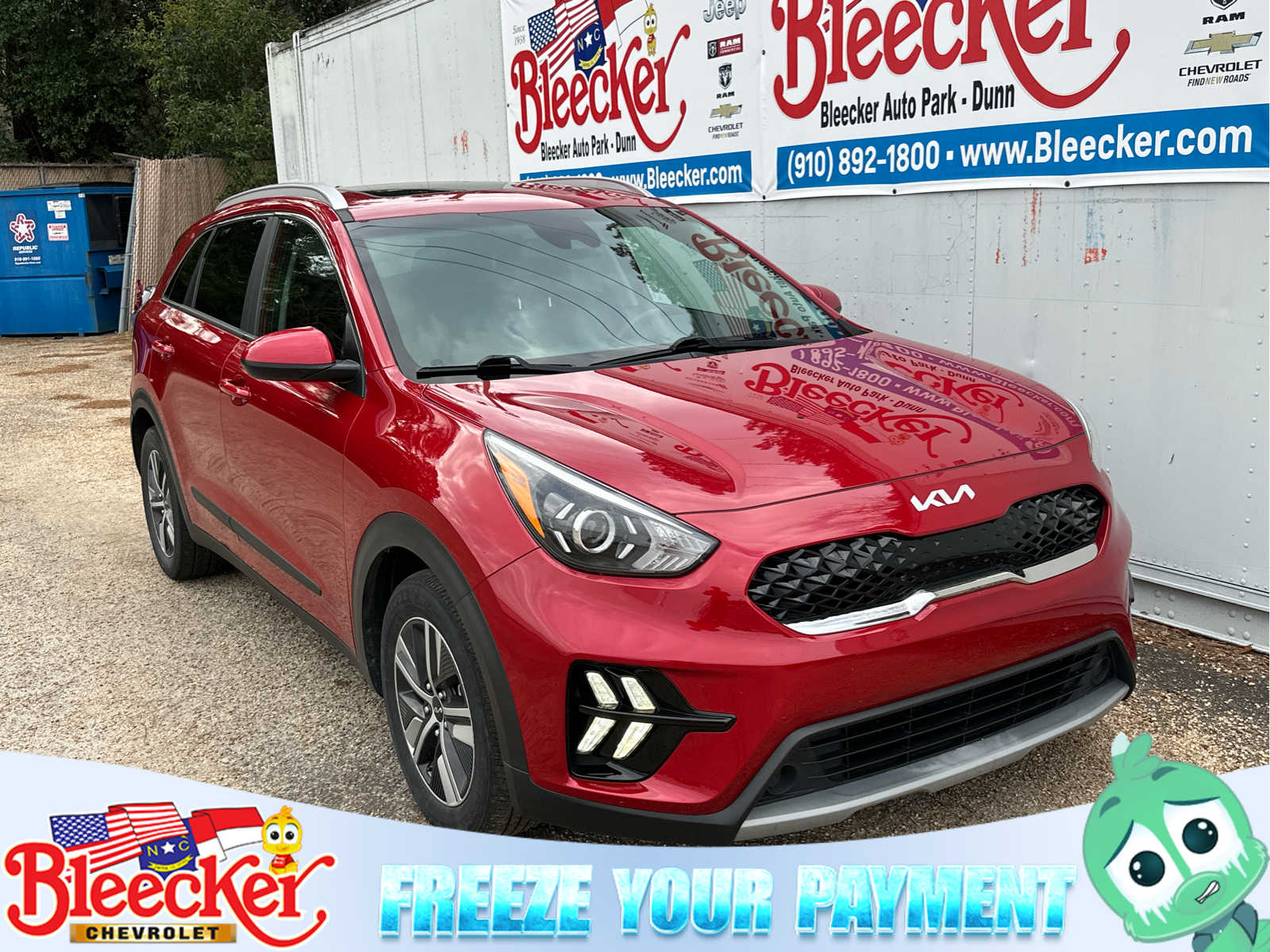 2022 Kia Niro LXS SE's photo