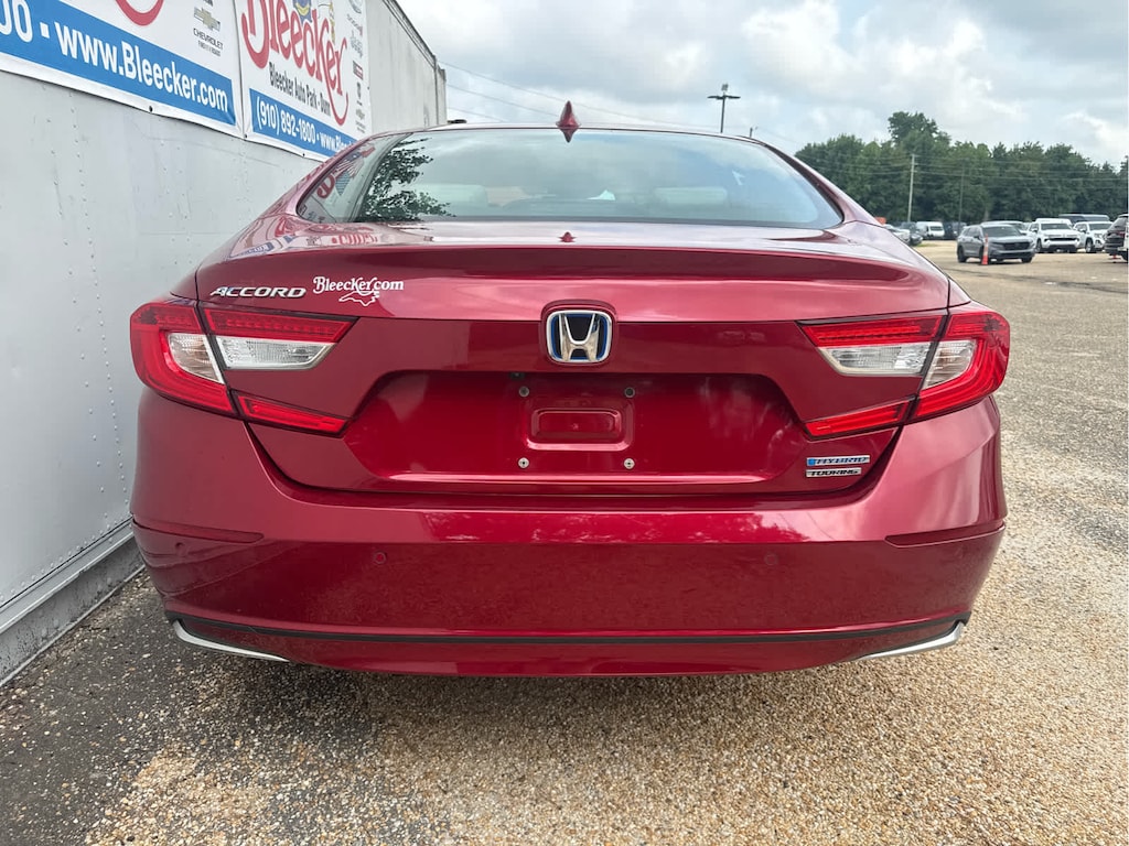 Used 2021 Honda Accord Hybrid Touring Sedan