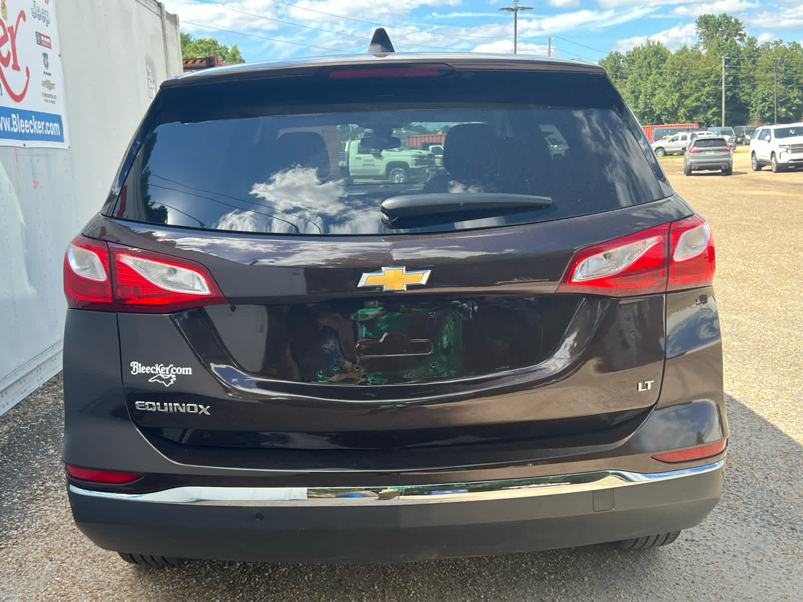 2020 Chevrolet Equinox LT photo 3