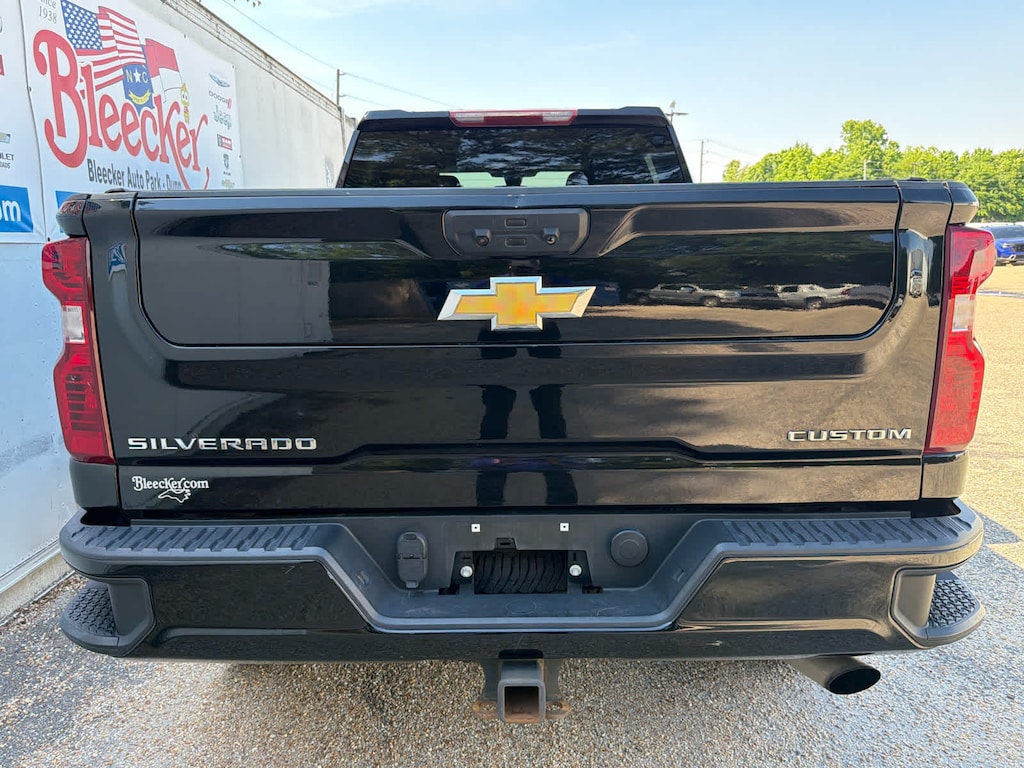 Used 2022 Chevrolet Silverado 2500HD Custom 4WD Crew Cab 159 Truck Crew Cab