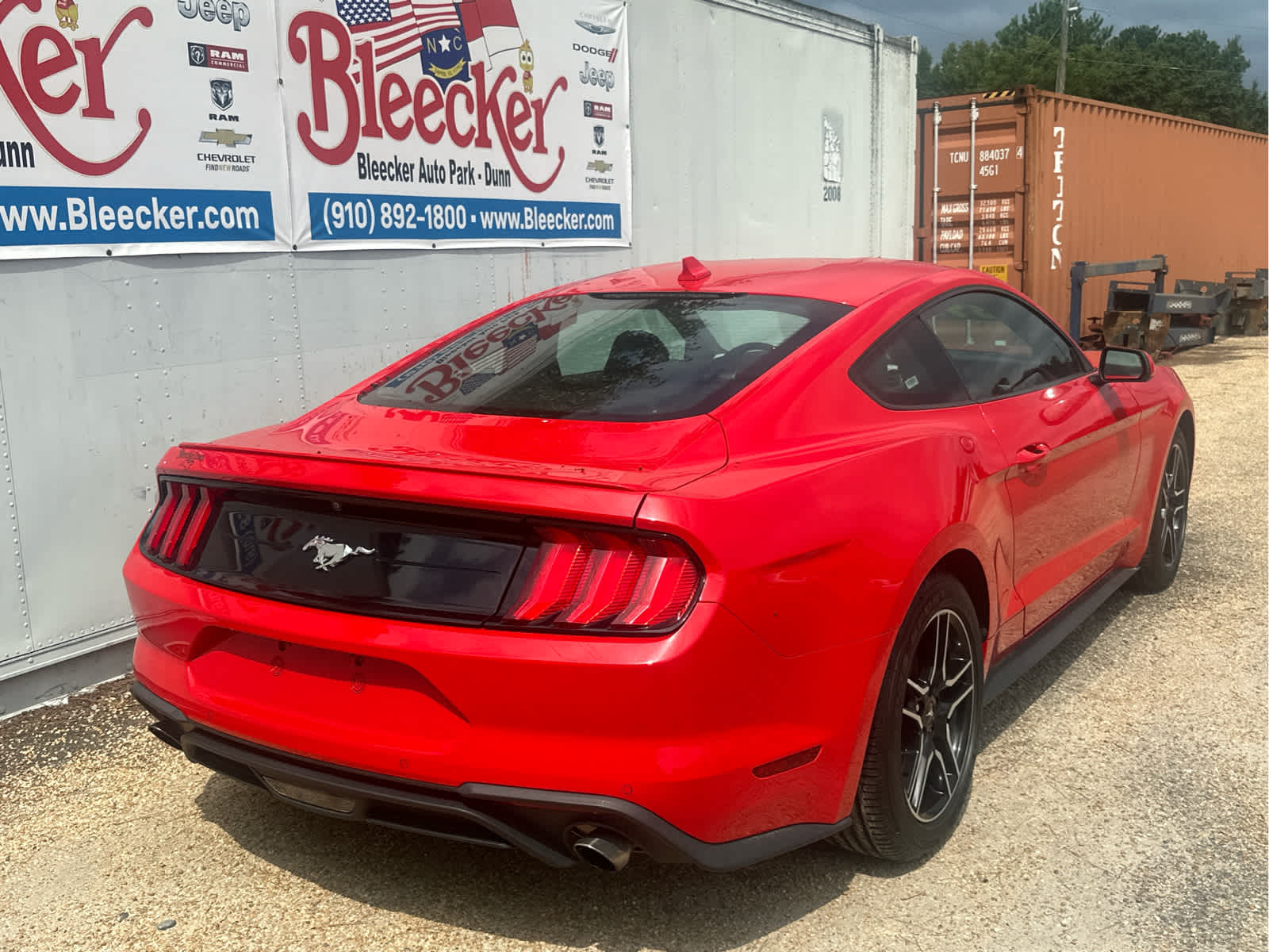 2022 Ford Mustang EcoBoost Premium photo 3
