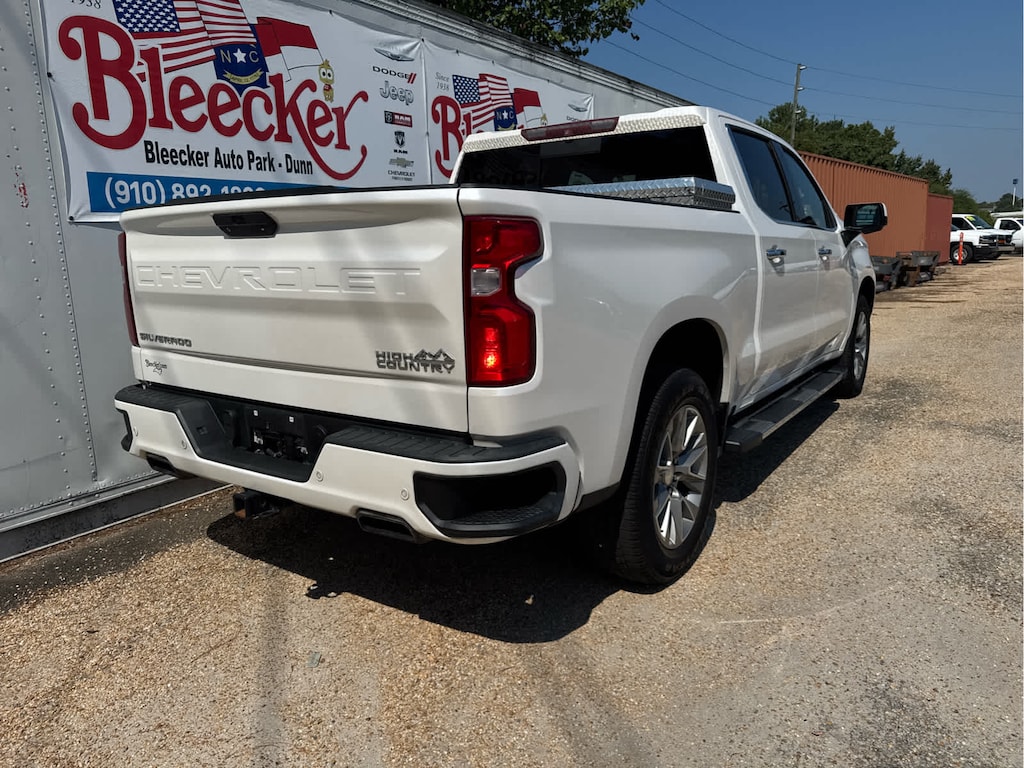 Used 2019 Chevrolet Silverado 1500 High Country 4WD Crew Cab 147 Truck Crew Cab
