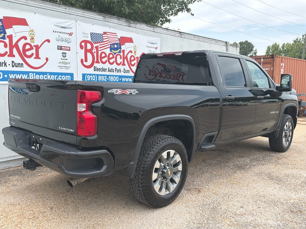 Used 2025 Chevrolet Silverado 2500HD Custom 4WD Crew Cab 159 Truck Crew Cab
