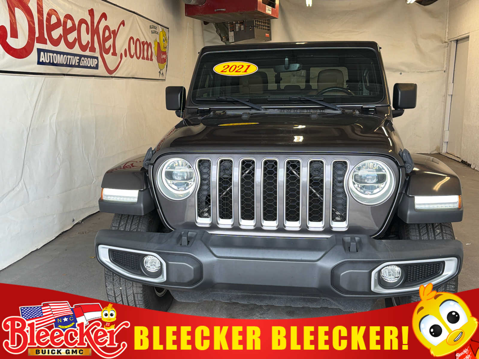 2021 Jeep Gladiator Truck Crew Cab 