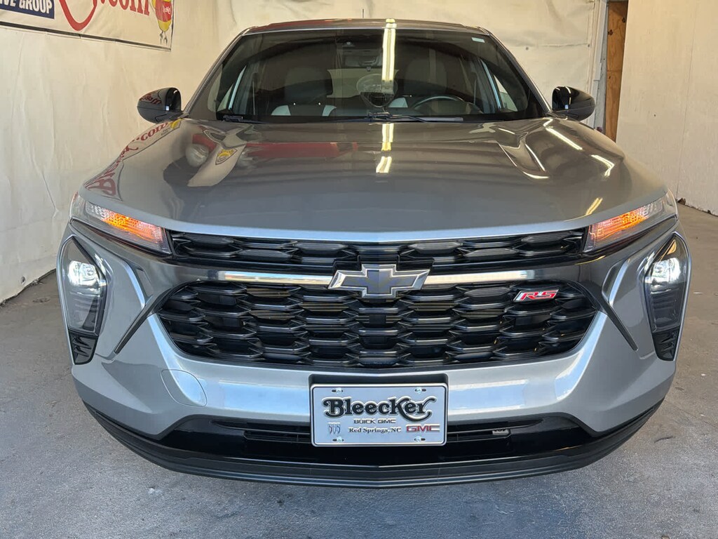 Used 2024 Chevrolet Trax 1RS SUV