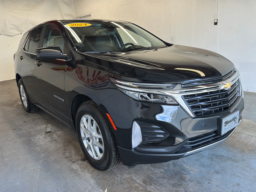 Used 2024 Chevrolet Equinox LT w/2FL SUV