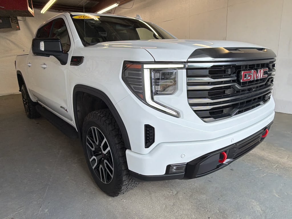Used 2023 GMC Sierra 1500 AT4 Truck Crew Cab