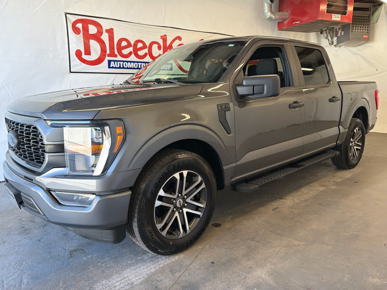 2023 Ford F-150 STX photo 2