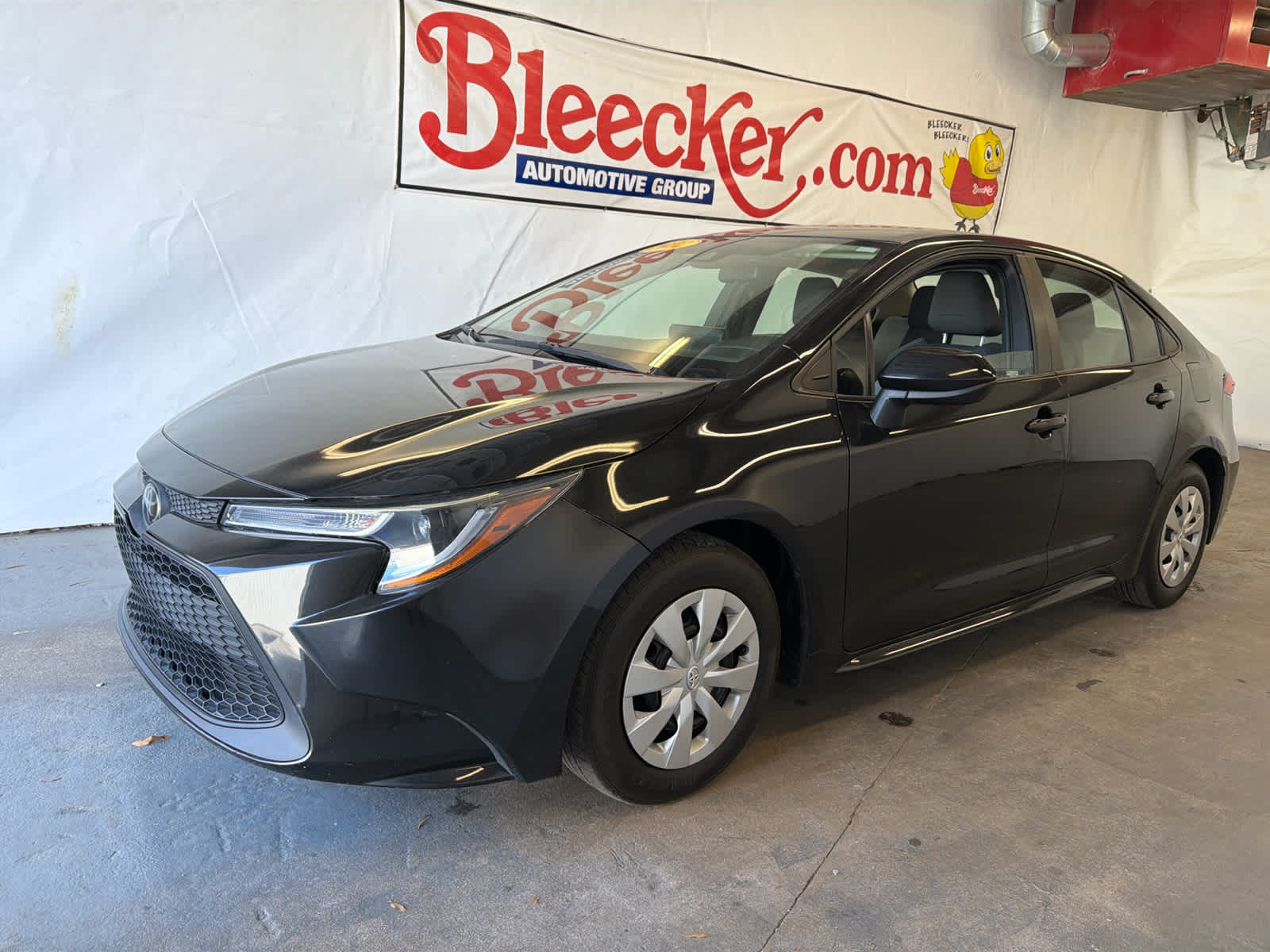 2022 Toyota Corolla L photo 2