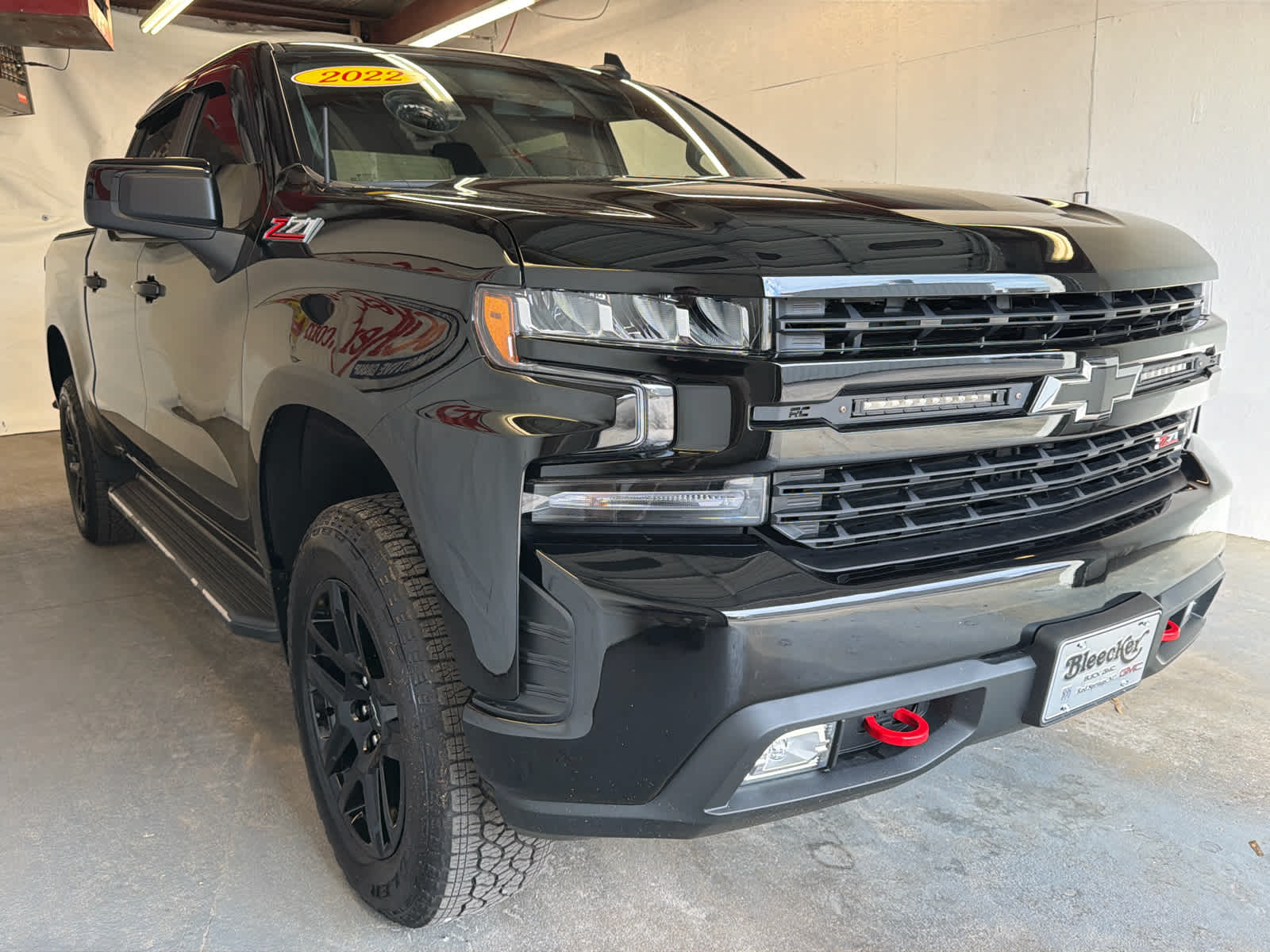2022 Chevrolet Silverado 1500 LT Trail Boss photo 3