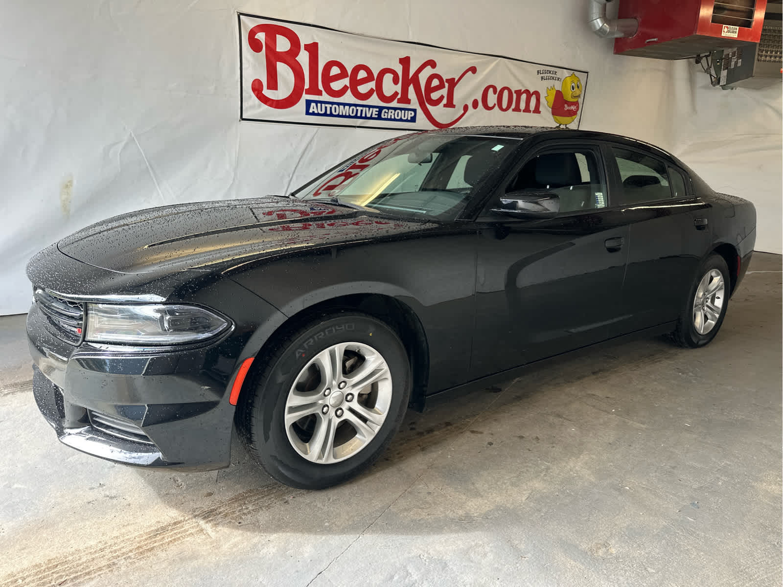 2023 Dodge Charger SXT photo 2