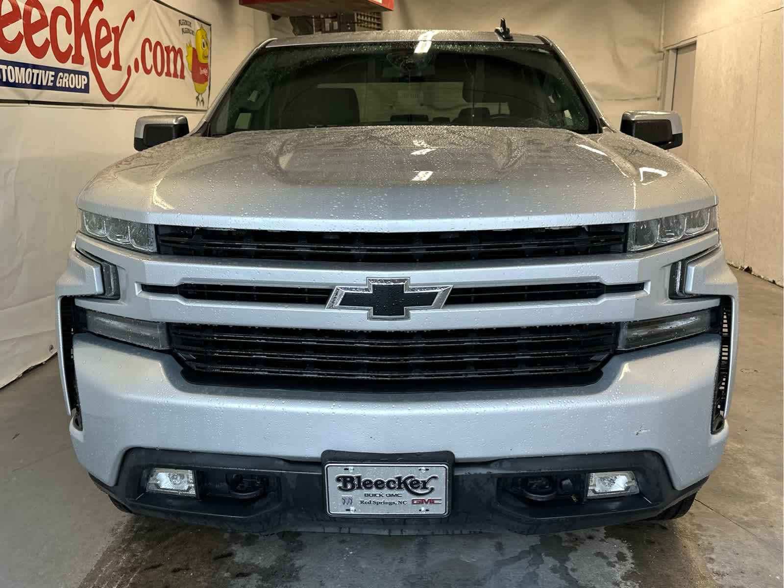 2020 Chevrolet Silverado 1500 RST photo 3