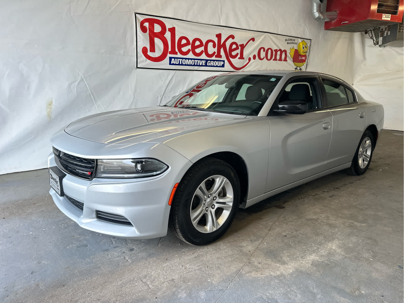 2023 Dodge Charger SXT photo 2