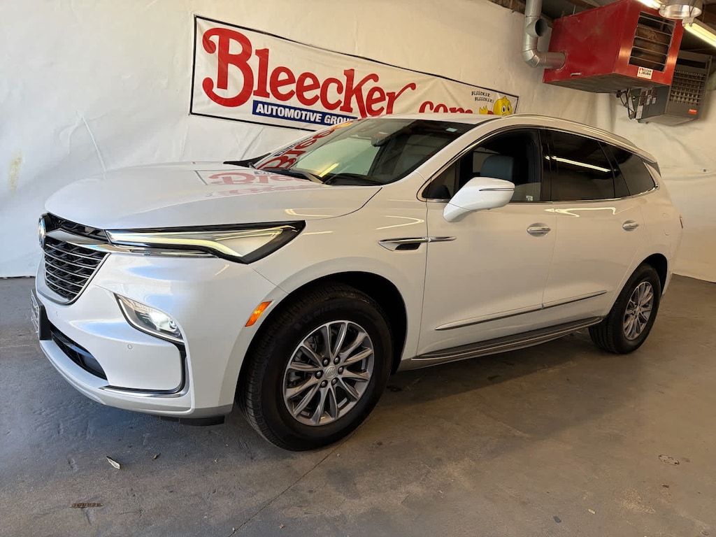 Used 2022 Buick Enclave Premium SUV