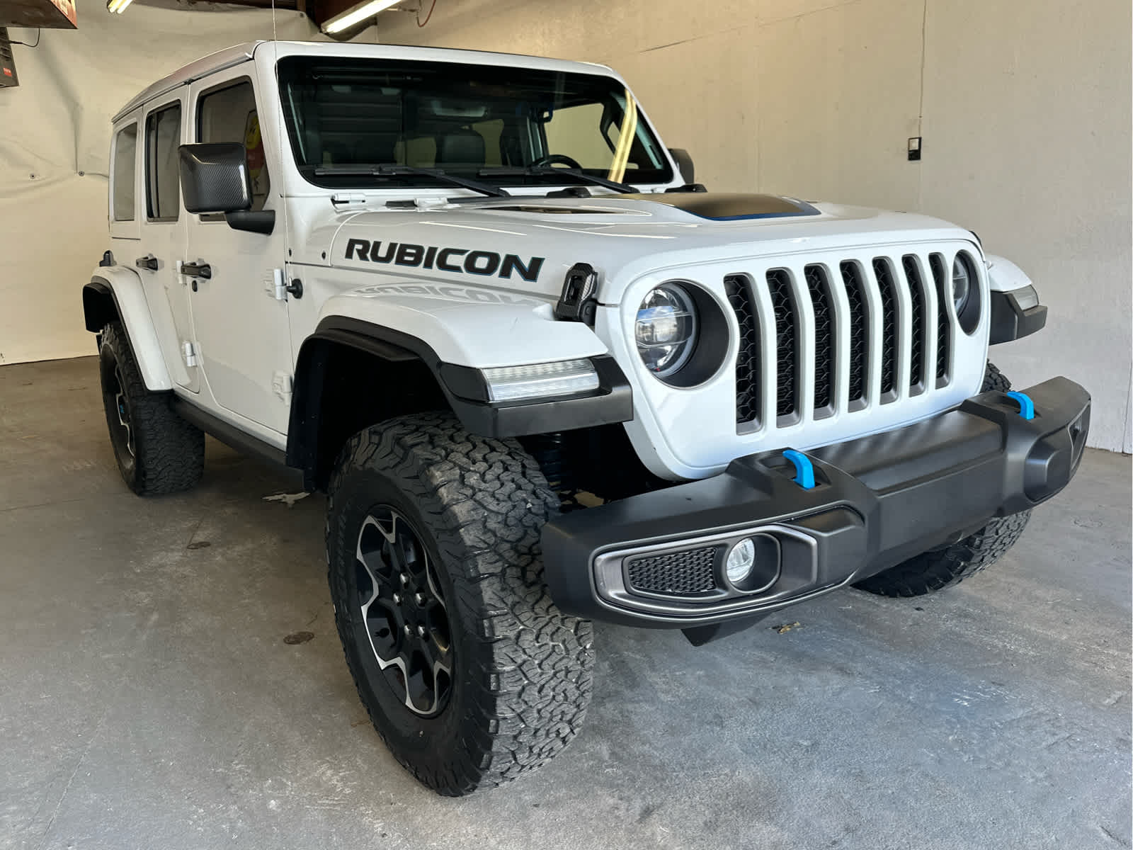 2022 Jeep Wrangler Unlimited 4xe Rubicon photo 2