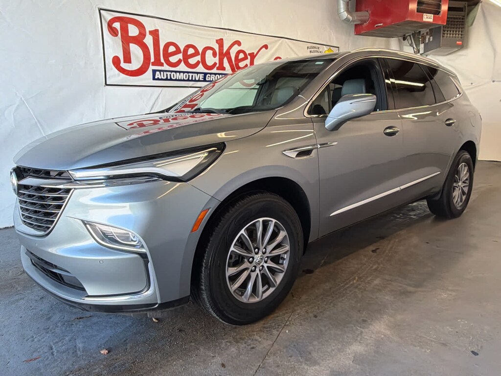 Used 2024 Buick Enclave Premium SUV