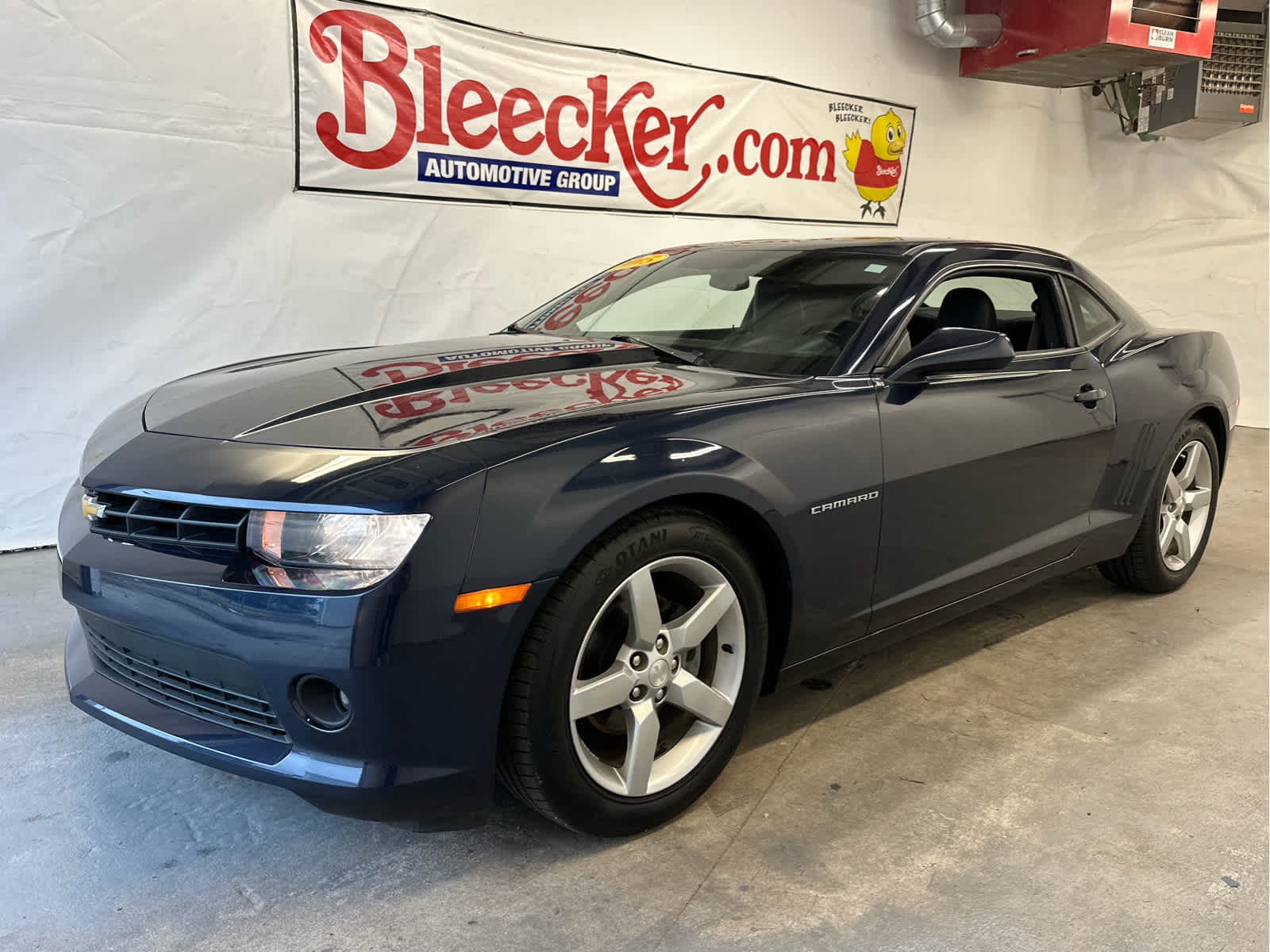 2015 Chevrolet Camaro Base photo 2