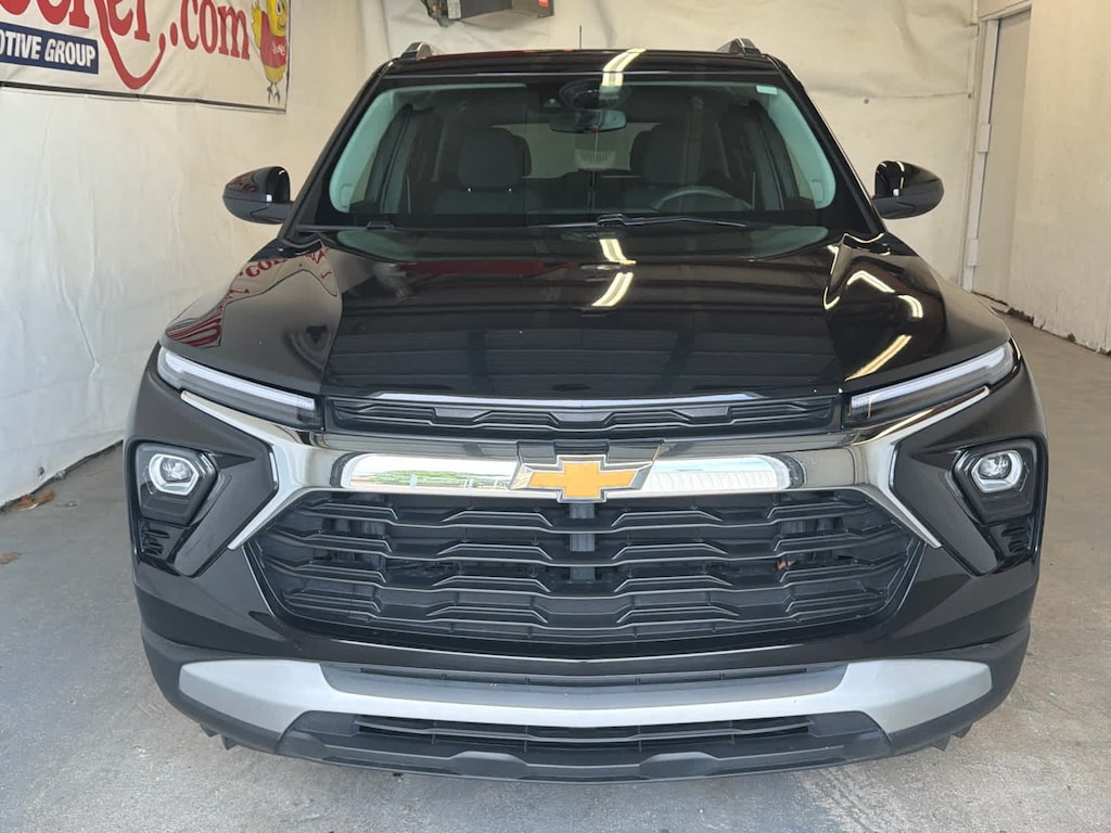 Used 2025 Chevrolet Trailblazer LT SUV