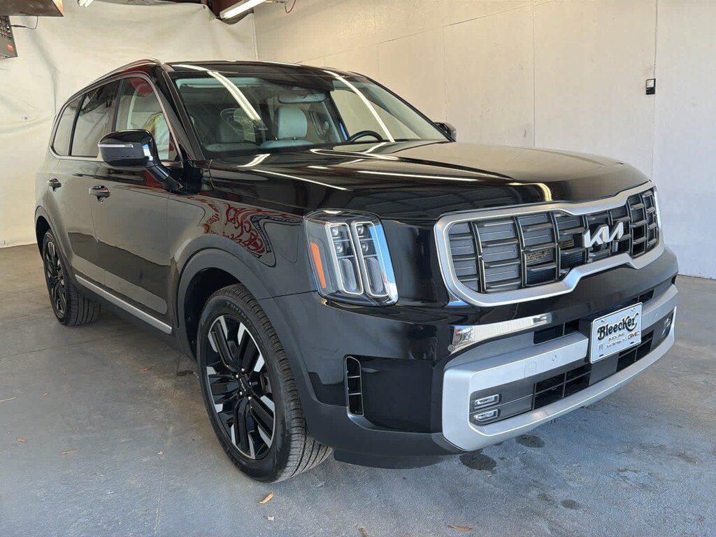 Used 2023 Kia Telluride SX SUV