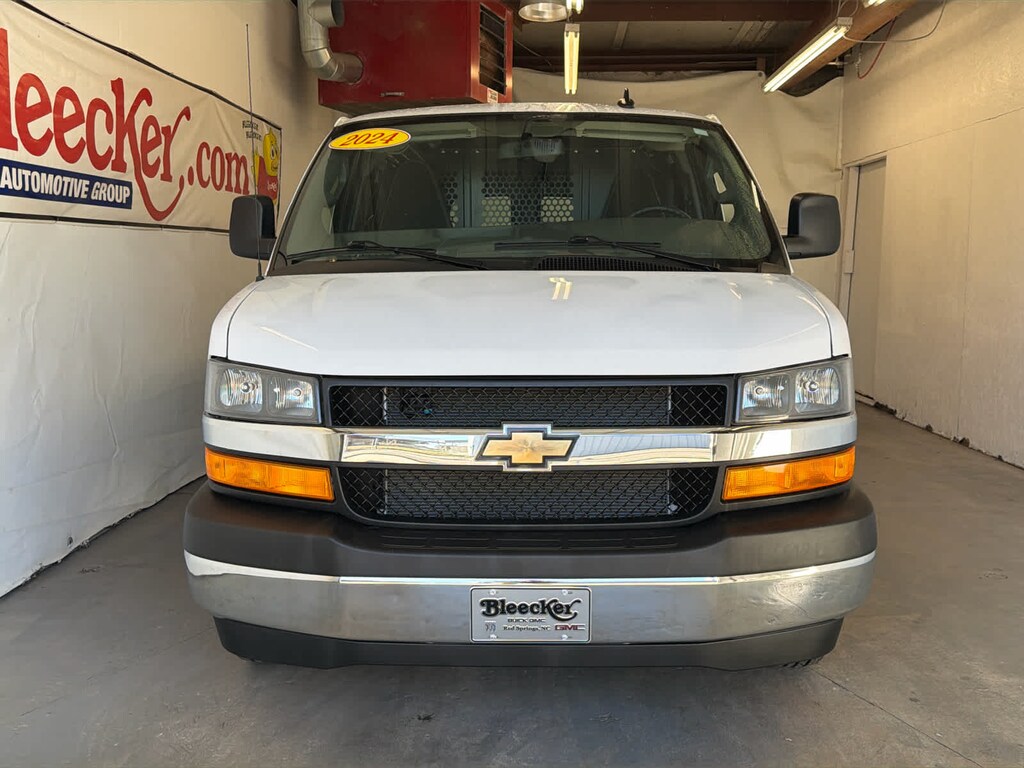 Used 2024 Chevrolet Express Cargo 2500 Work Van Van Cargo Van
