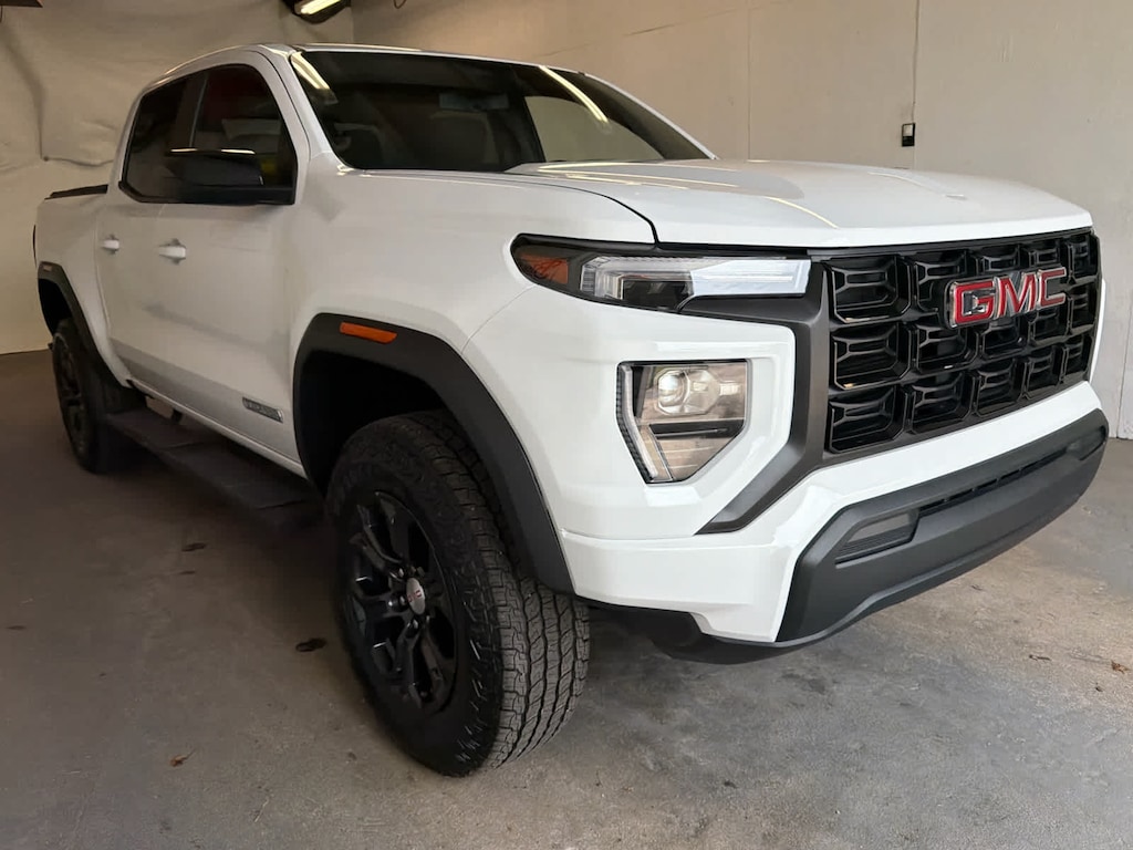 Used 2023 GMC Canyon Elevation Truck Crew Cab