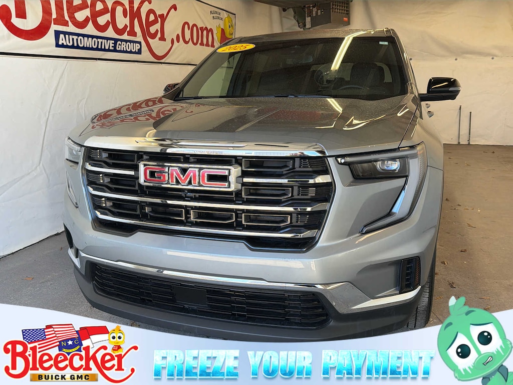Used 2025 GMC Acadia Elevation SUV