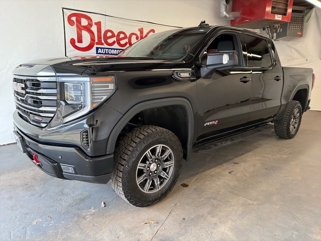 Used 2024 GMC Sierra 1500 AT4 Truck Crew Cab