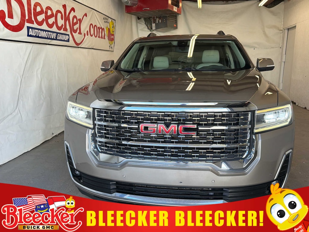 Used 2022 GMC Acadia Denali SUV